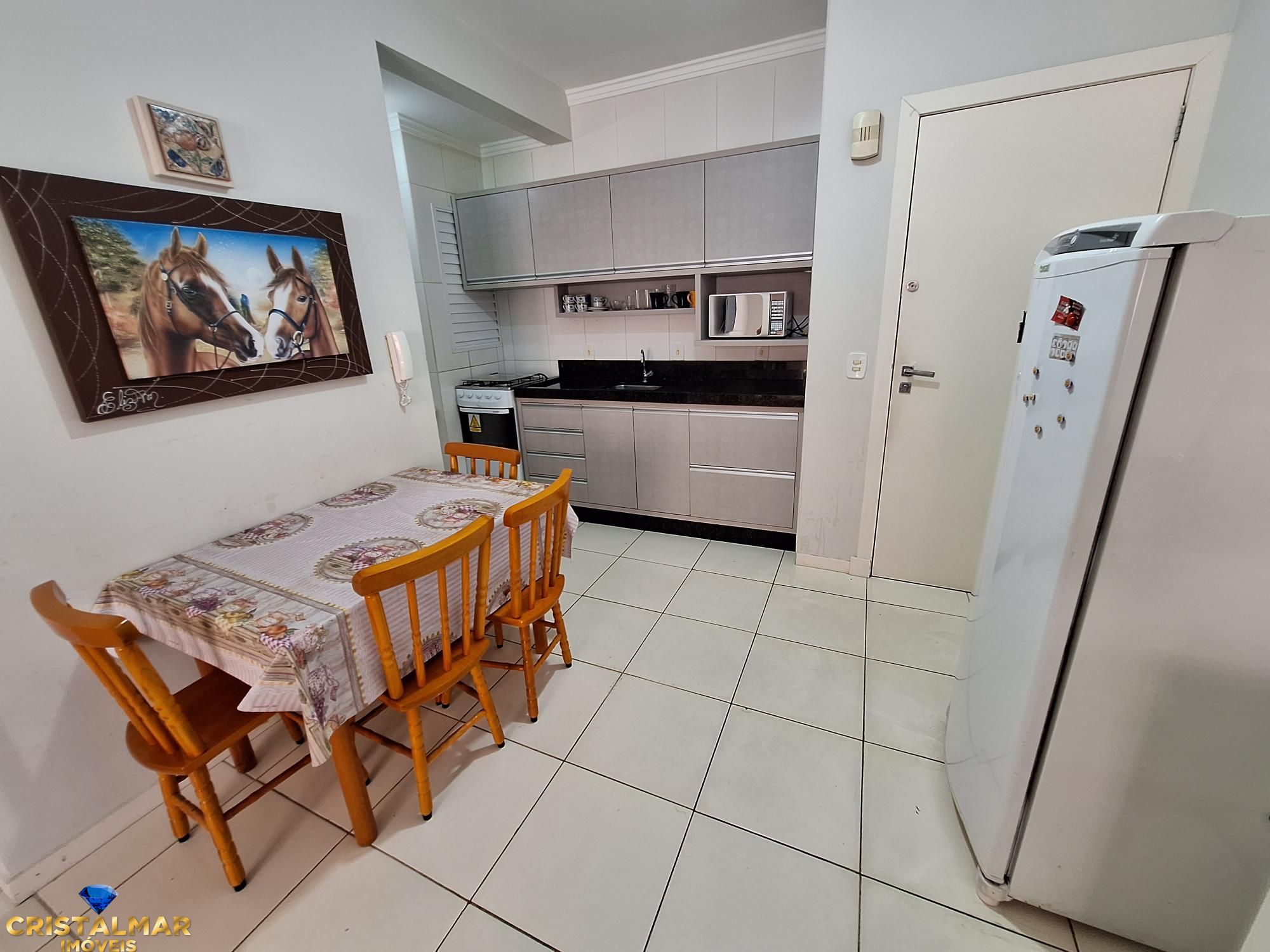 Apartamento à venda com 2 quartos, 60m² - Foto 3