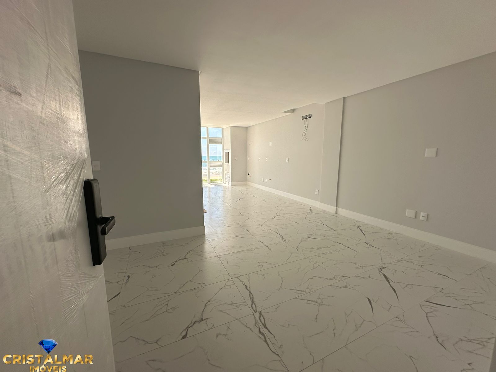 Apartamento à venda com 2 quartos, 82m² - Foto 4