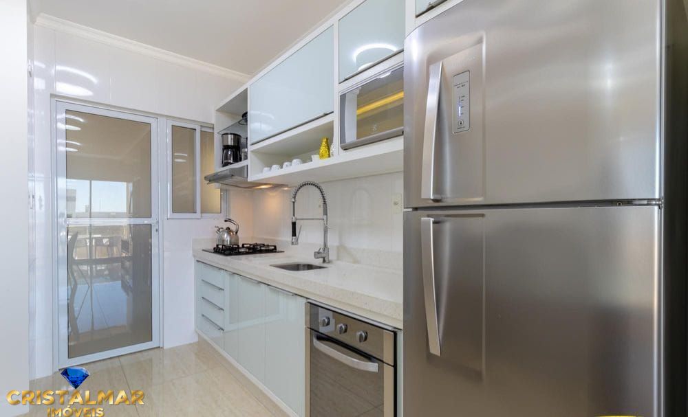 Apartamento à venda com 2 quartos, 83m² - Foto 9