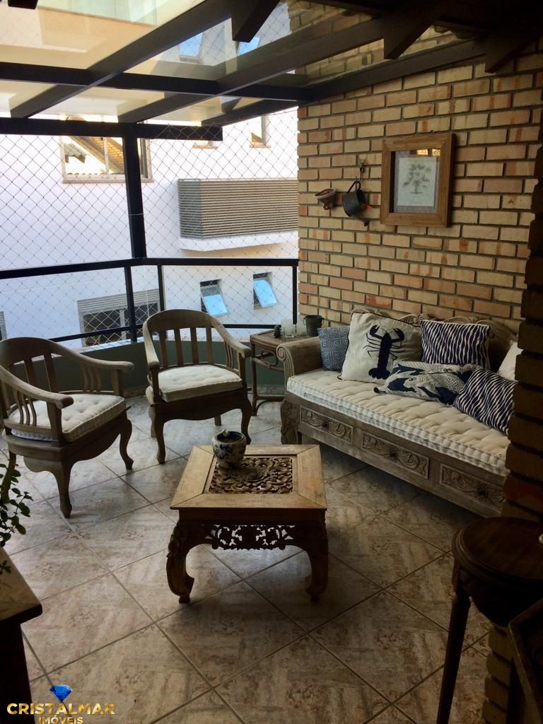 Apartamento à venda com 4 quartos, 250m² - Foto 18