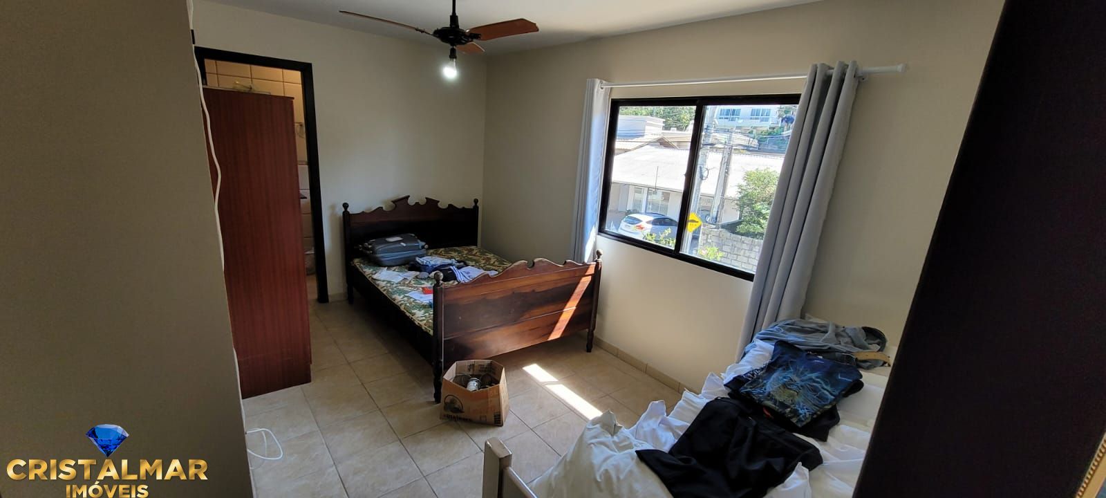 Casa à venda com 6 quartos, 205m² - Foto 21