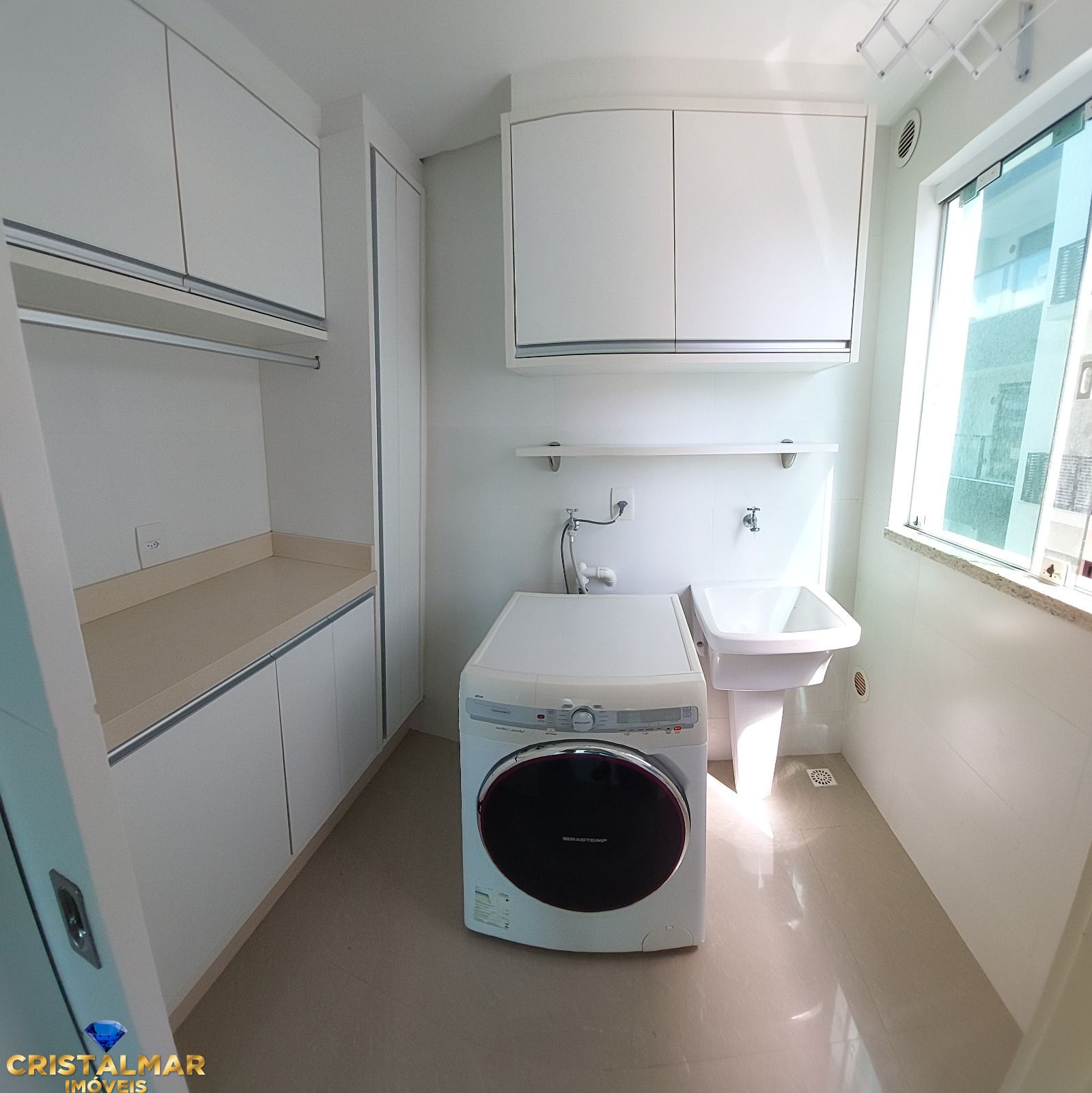 Apartamento à venda com 3 quartos, 136m² - Foto 9