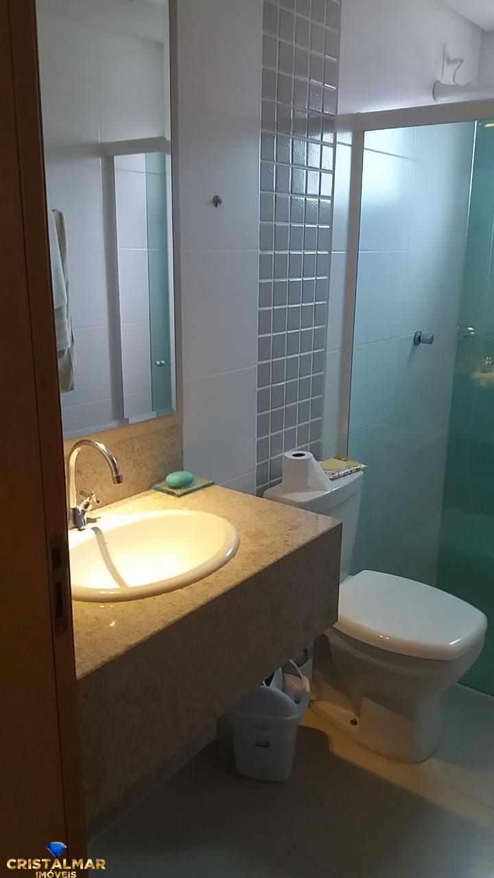 Apartamento à venda com 2 quartos, 80m² - Foto 18