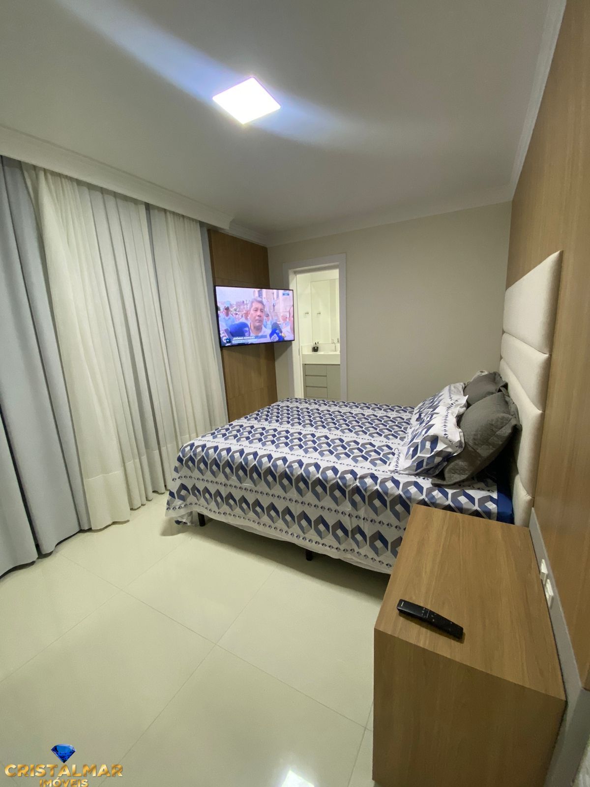 Apartamento à venda com 2 quartos, 105m² - Foto 15