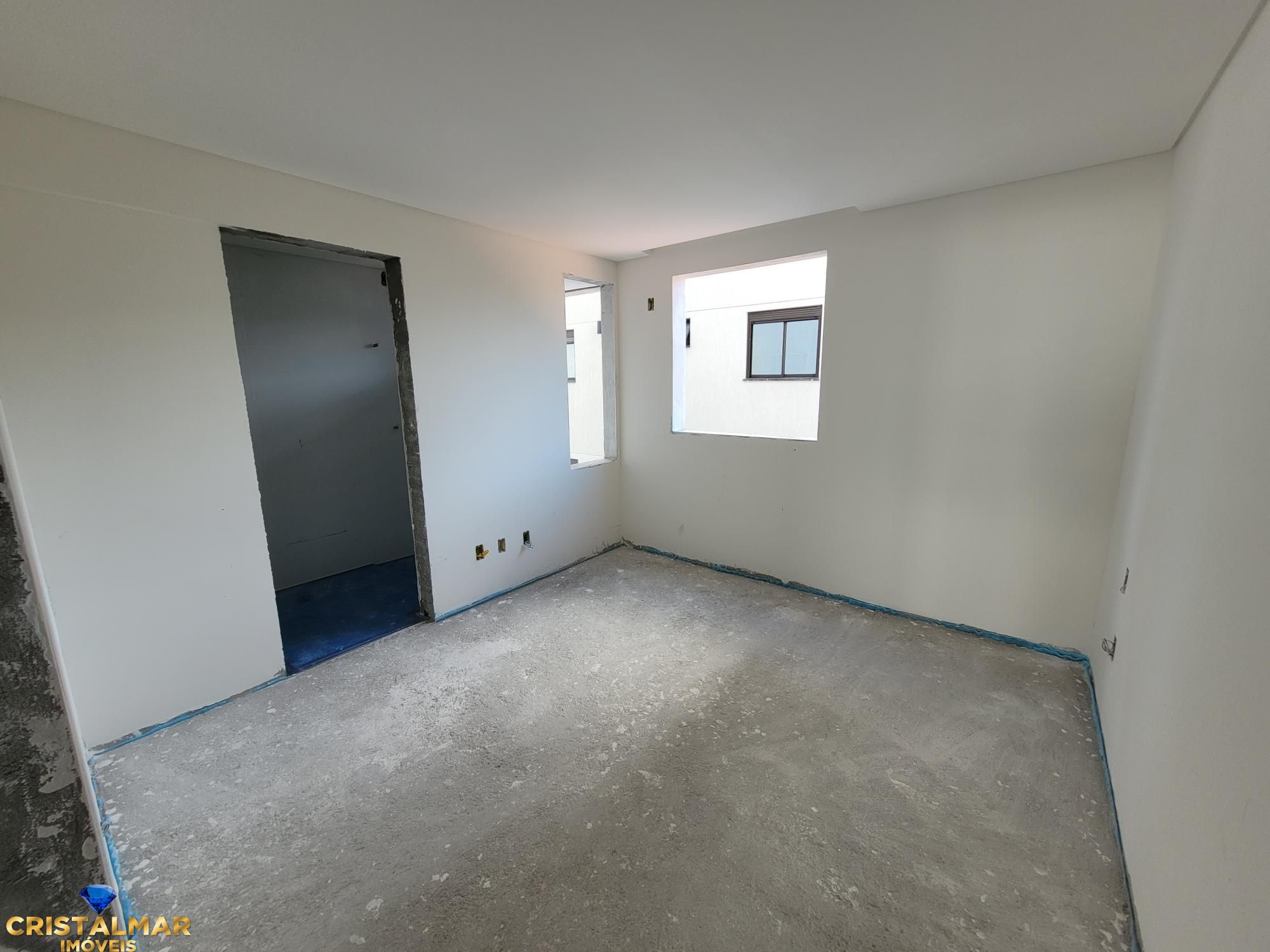 Apartamento à venda com 2 quartos, 77m² - Foto 2