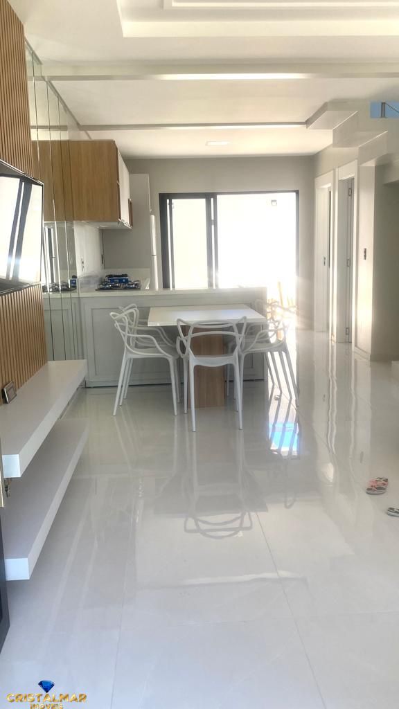 Casa à venda com 2 quartos, 100m² - Foto 7