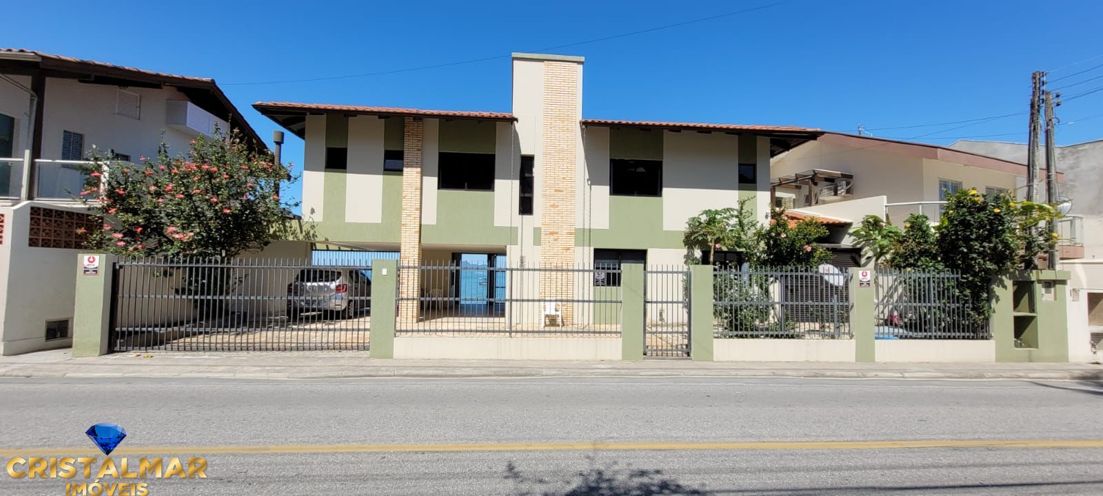 Casa, 6 quartos, 205 m² - Foto 8