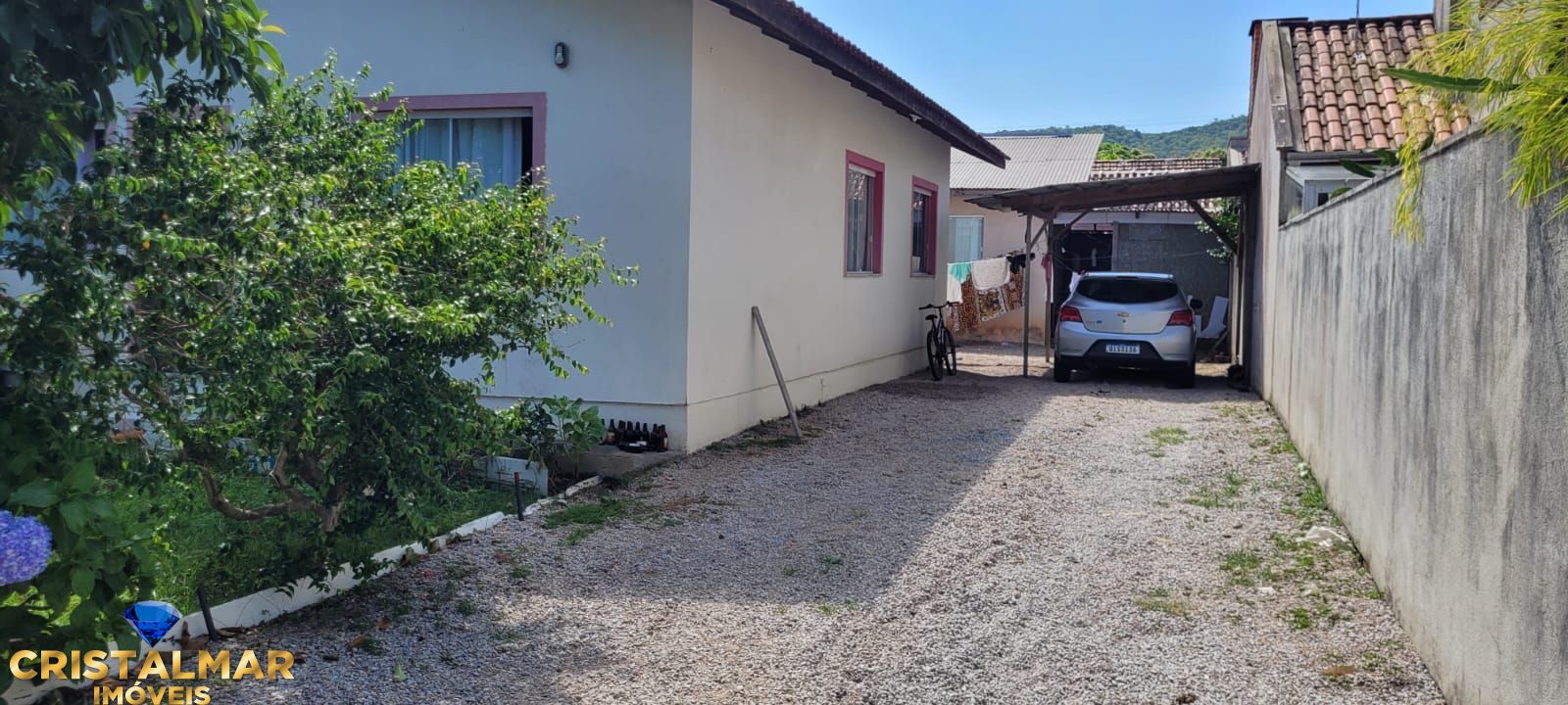 Casa à venda com 3 quartos, 98m² - Foto 4