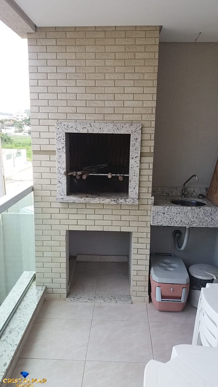 Apartamento à venda com 2 quartos, 80m² - Foto 4