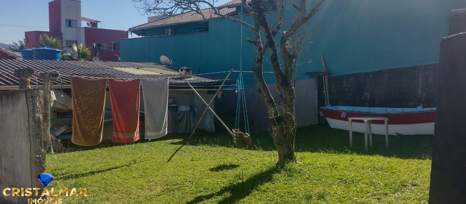 Casa à venda com 3 quartos, 200m² - Foto 4