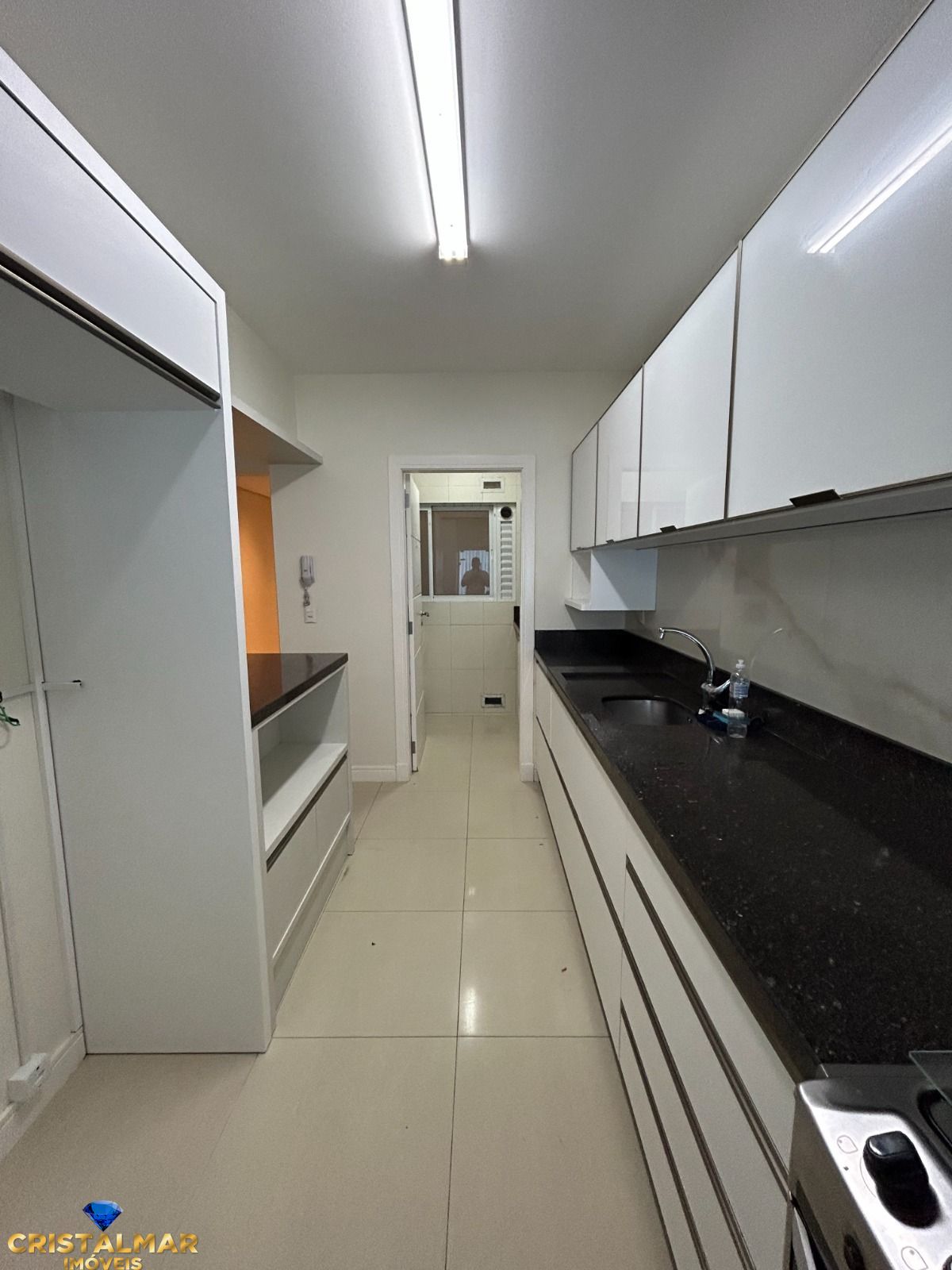 Apartamento à venda com 3 quartos, 133m² - Foto 9