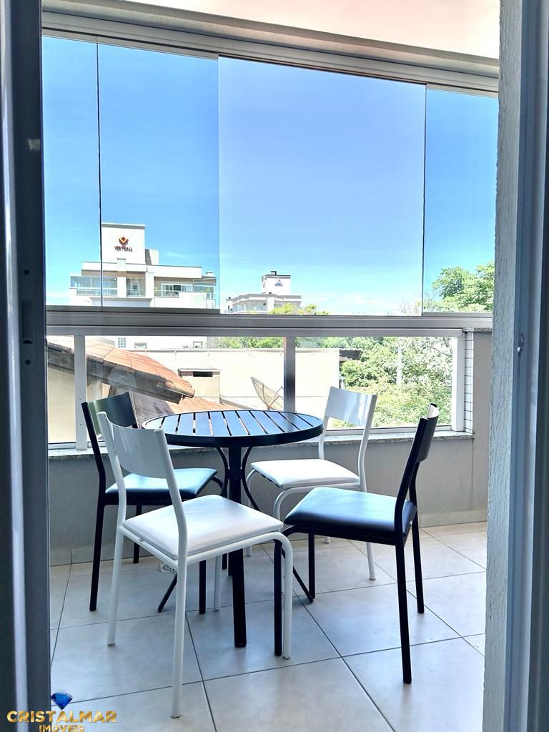 Apartamento à venda com 2 quartos, 79m² - Foto 12