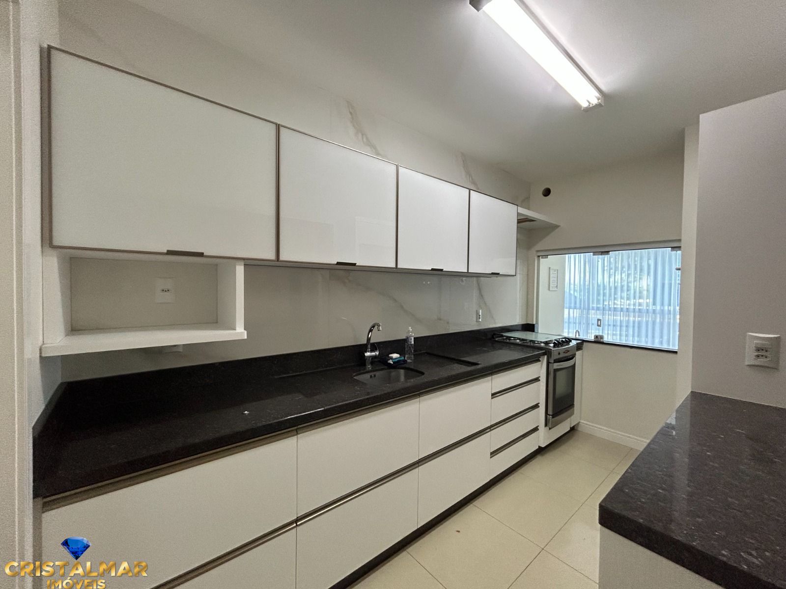 Apartamento à venda com 3 quartos, 133m² - Foto 7