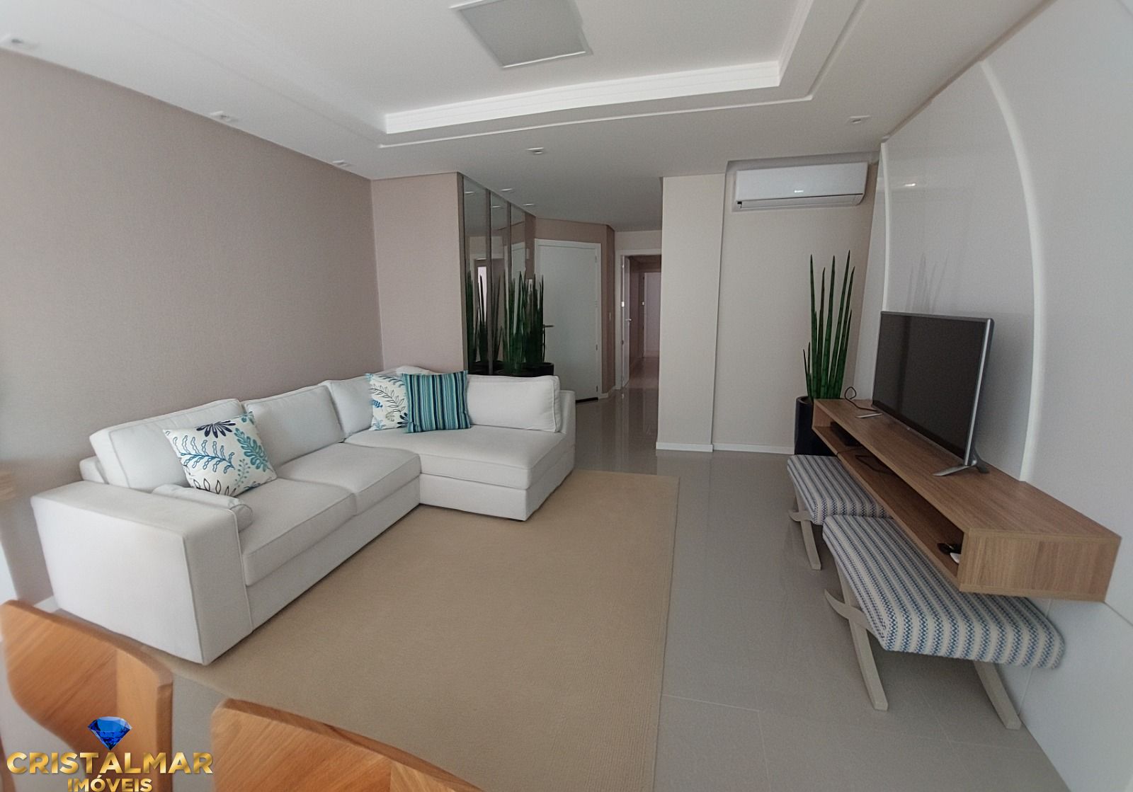 Apartamento à venda com 3 quartos, 136m² - Foto 6