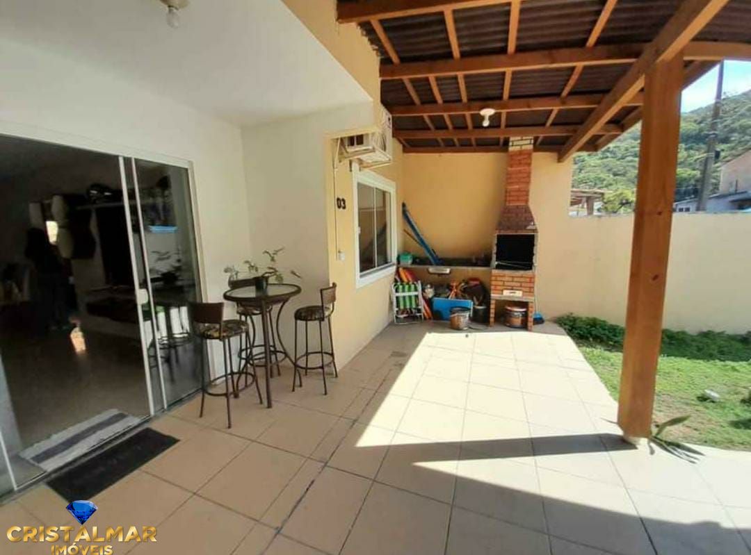 Casa à venda com 3 quartos, 64m² - Foto 6