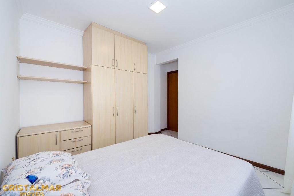 Apartamento à venda com 4 quartos, 178m² - Foto 11