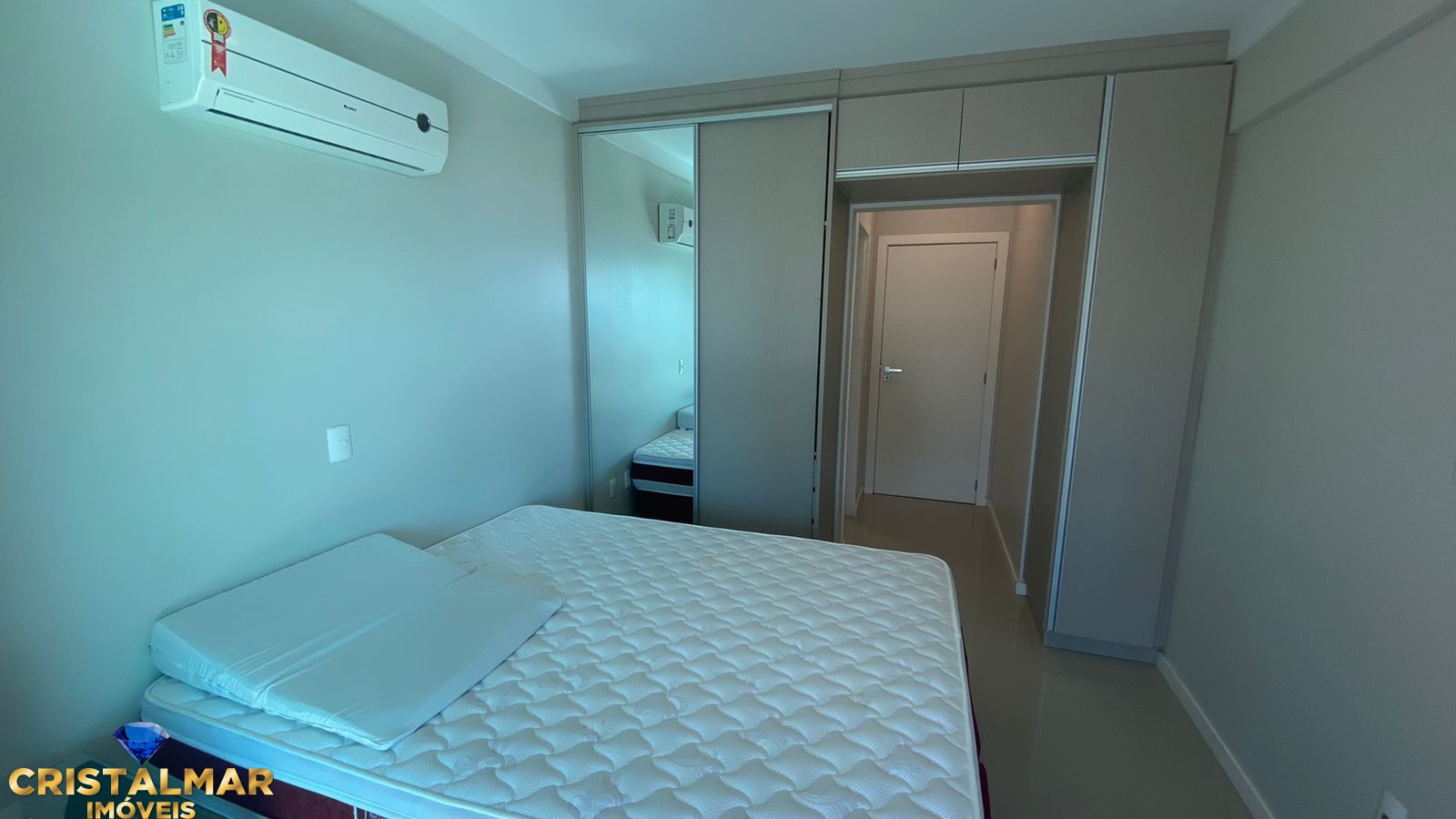 Apartamento à venda com 3 quartos, 130m² - Foto 17