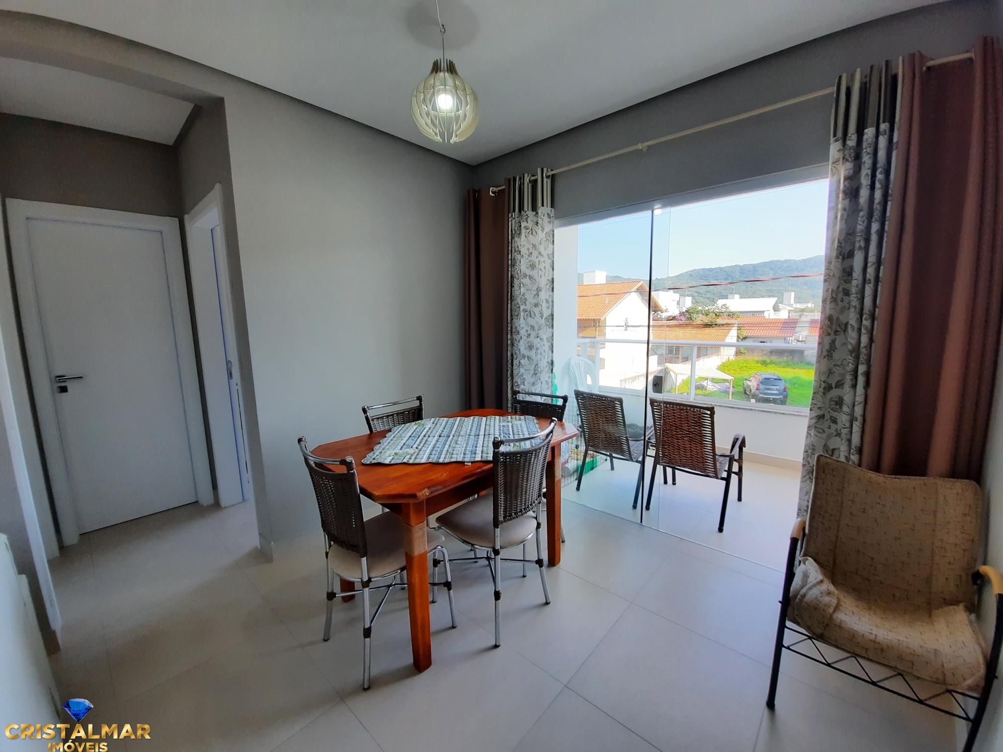 Apartamento à venda com 2 quartos, 79m² - Foto 3