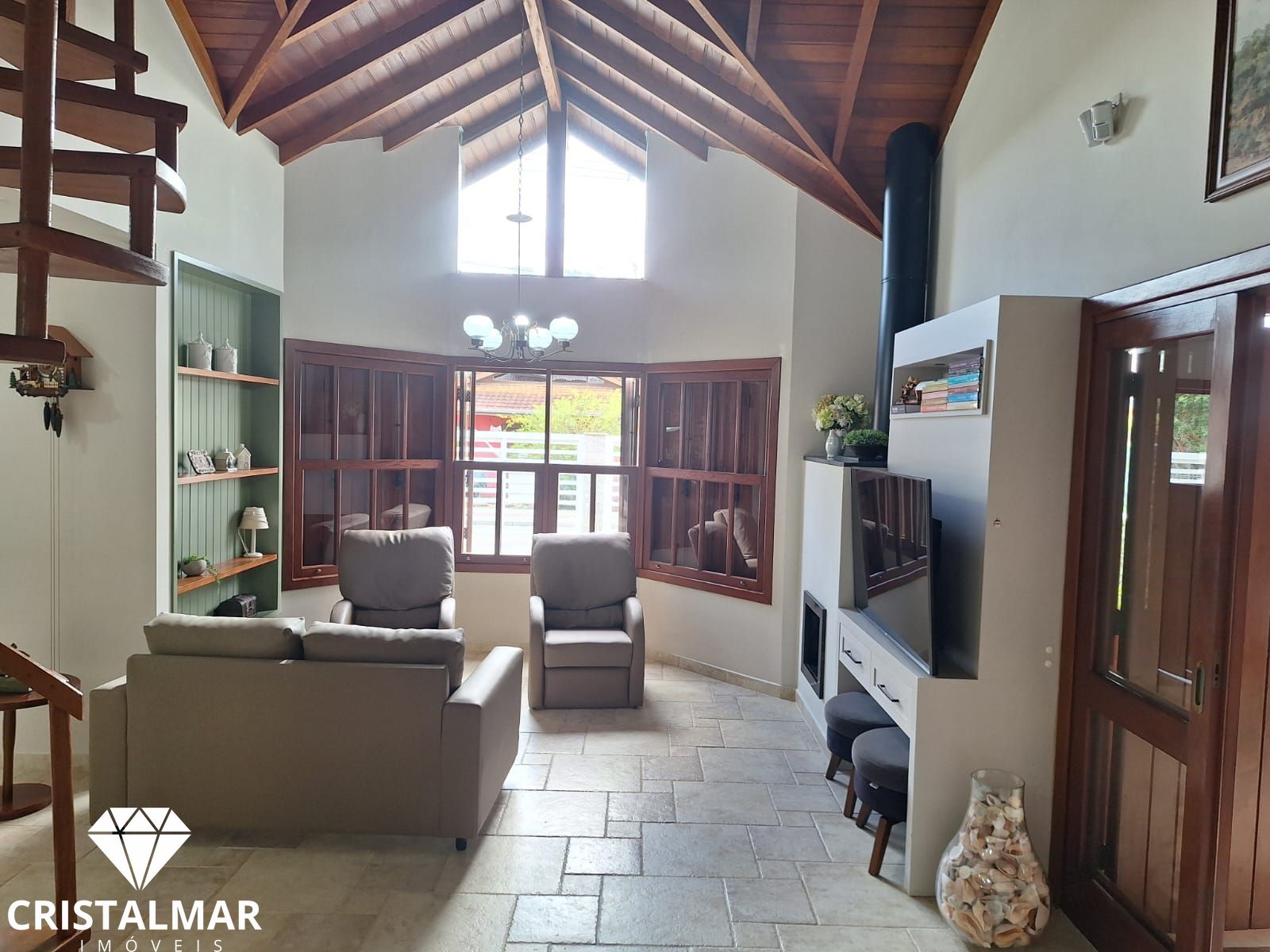 Casa ótima localização em Mariscal - foto 1