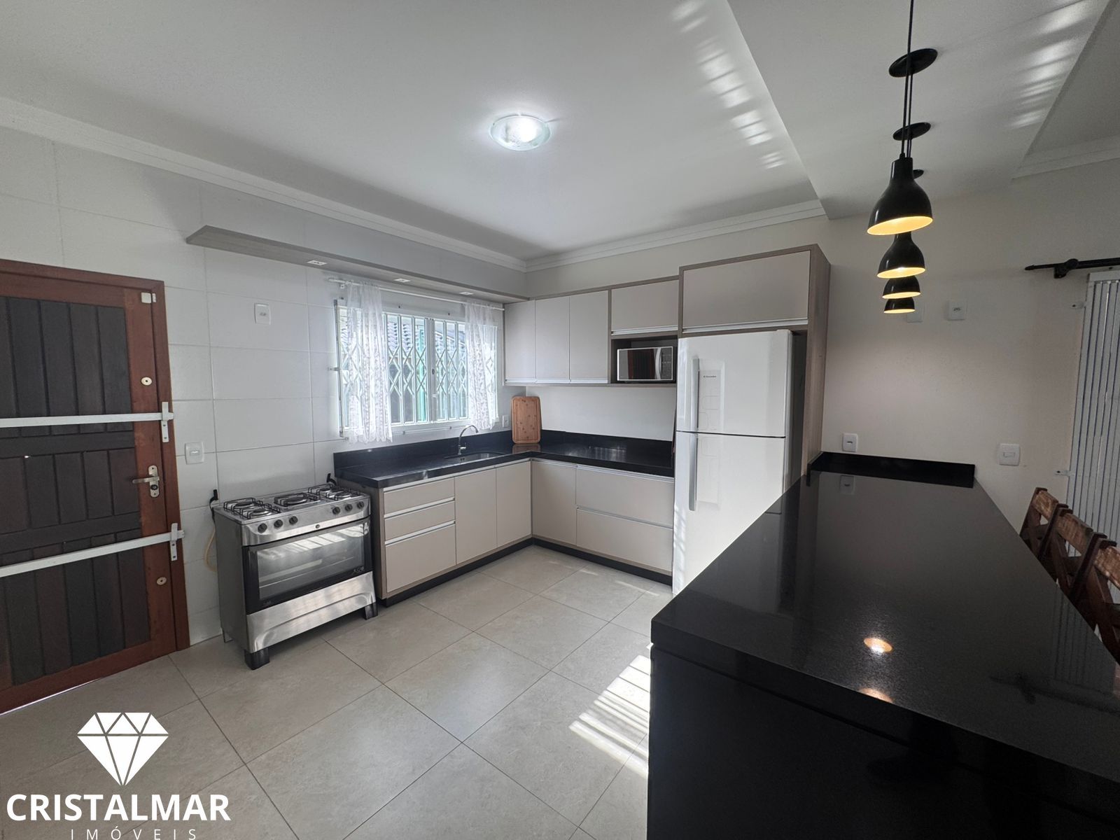 Casa em Mariscal a 400m do Mar | 200m, 3 Quartos e Área Gourmet — foto 5