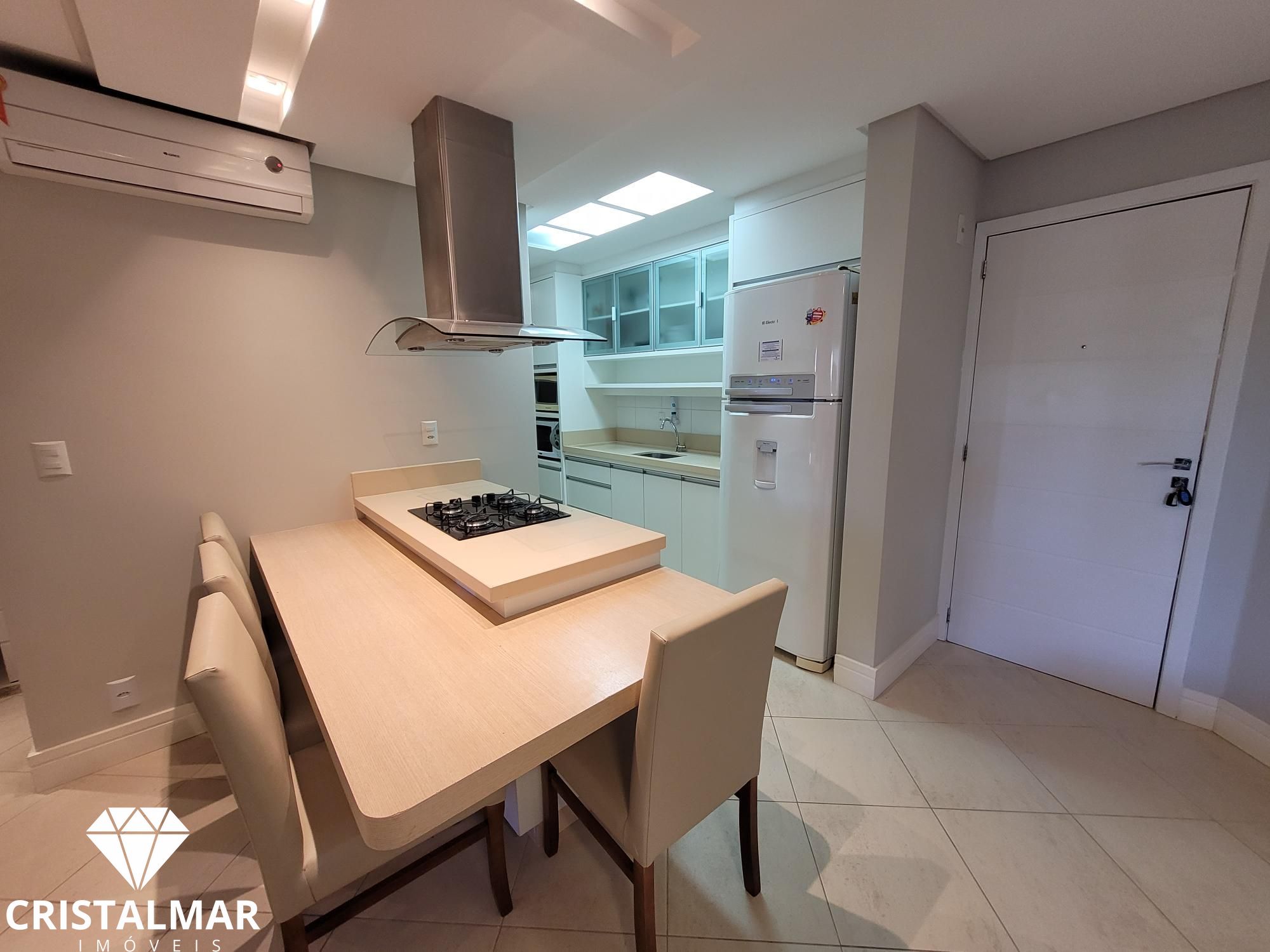 Apartamento de 3 quartos, 130m² no bairro Bombas, em Bombinhas | Eu Corretor