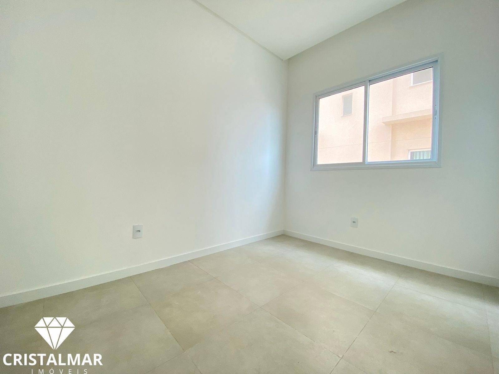 Apartamento de 2 quartos, 70m² no bairro Baln. Perequê, em Porto Belo | Eu Corretor