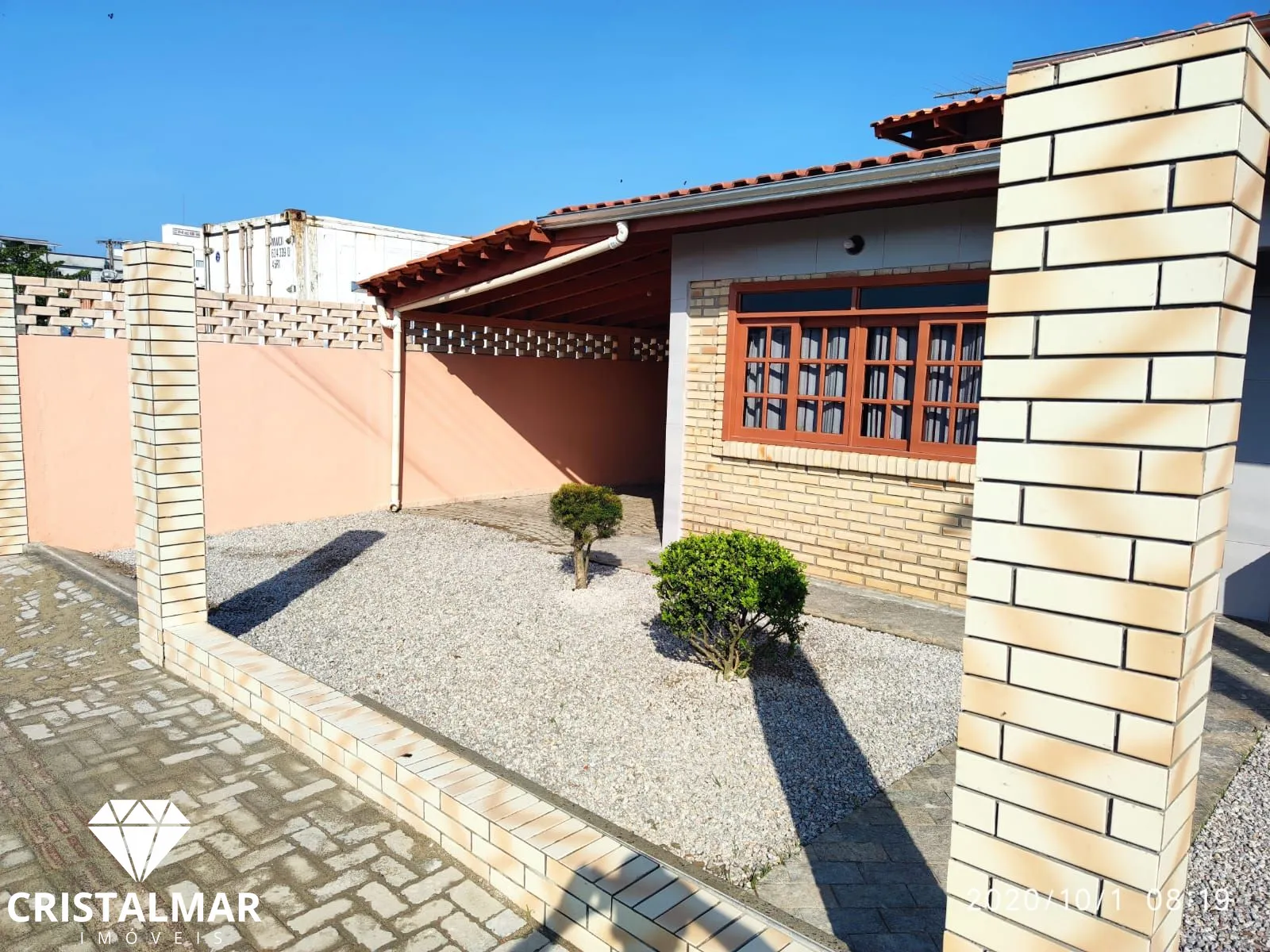 Linda casa, Oportunidade, Praia de Bombas - foto 1