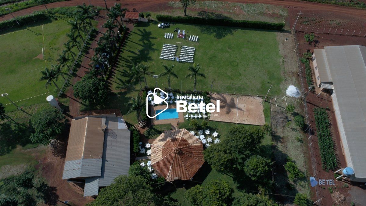 Chácara à venda com 2 quartos, 55000m² - Foto 3