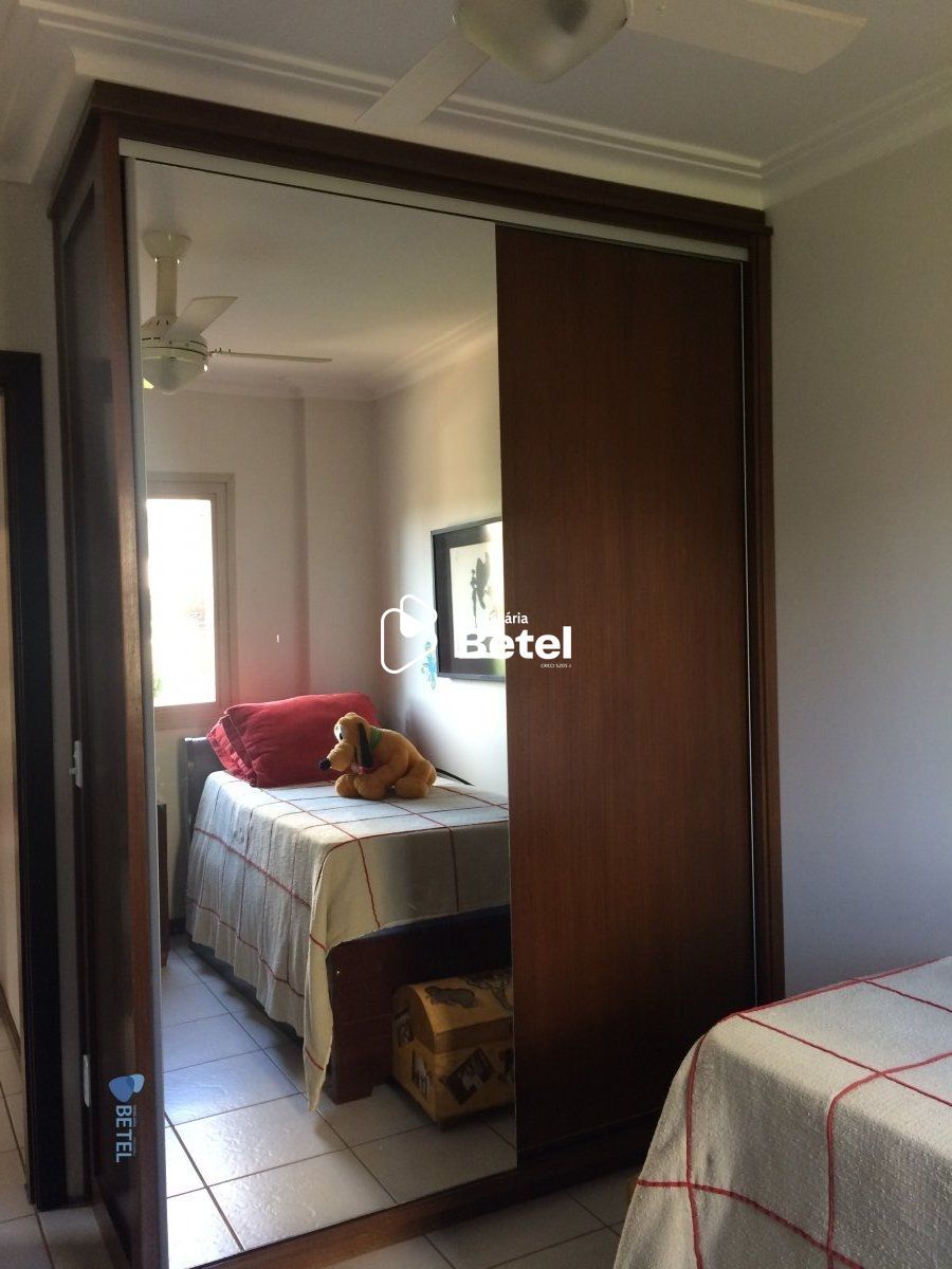 Apartamento à venda com 3 quartos, 128m² - Foto 14