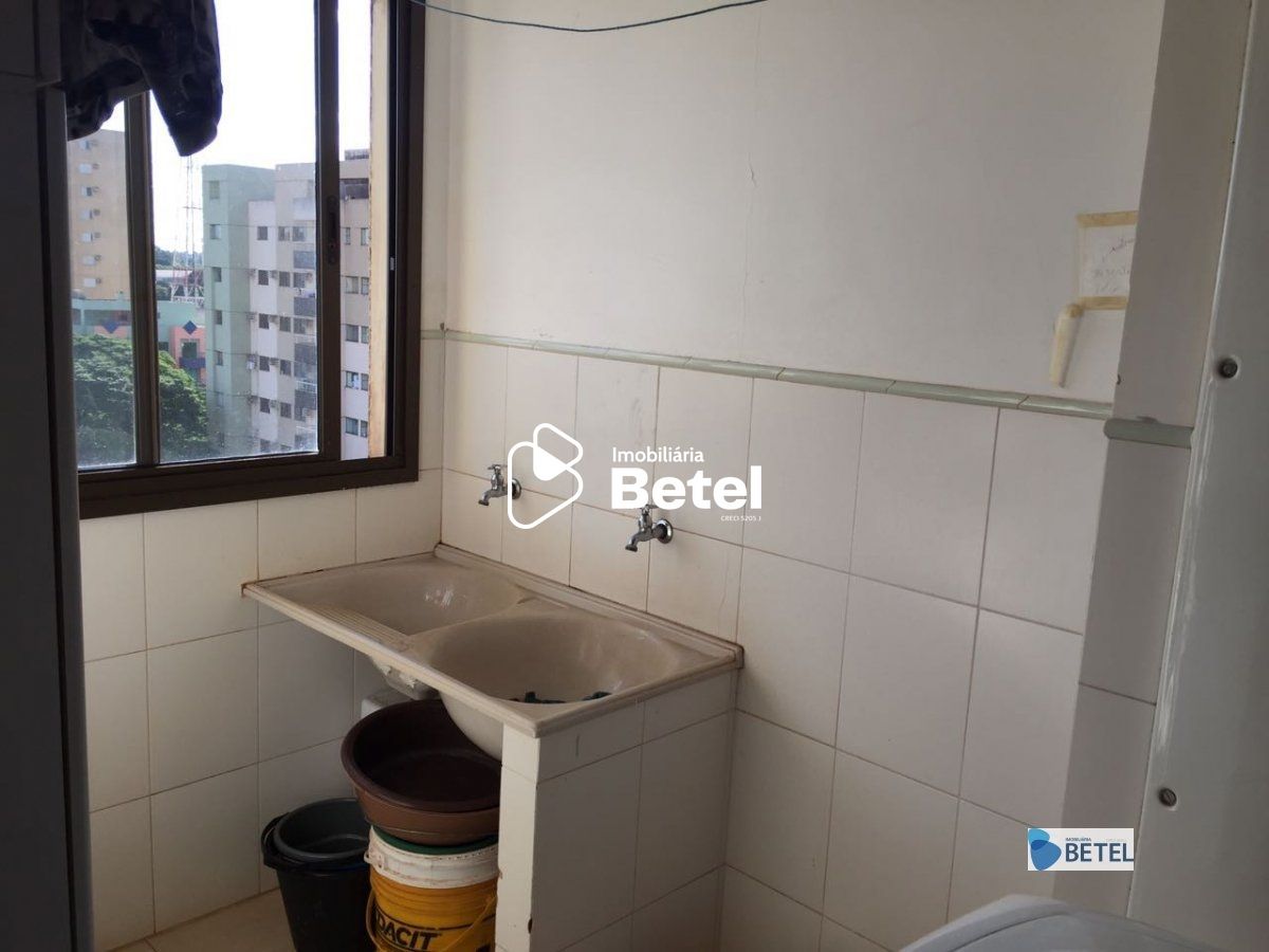 Apartamento à venda com 3 quartos, 151m² - Foto 13