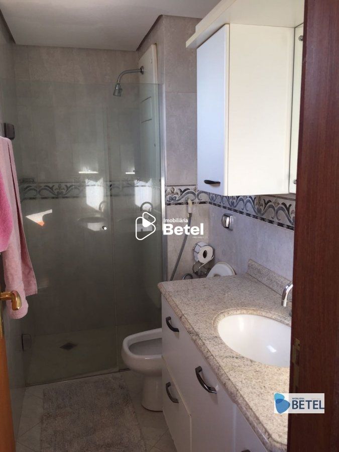 Apartamento à venda com 3 quartos, 151m² - Foto 11