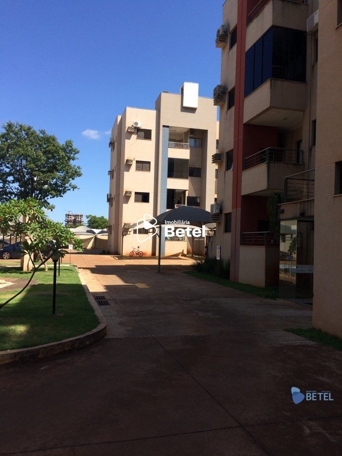 Apartamento à venda com 2 quartos, 68m² - Foto 2