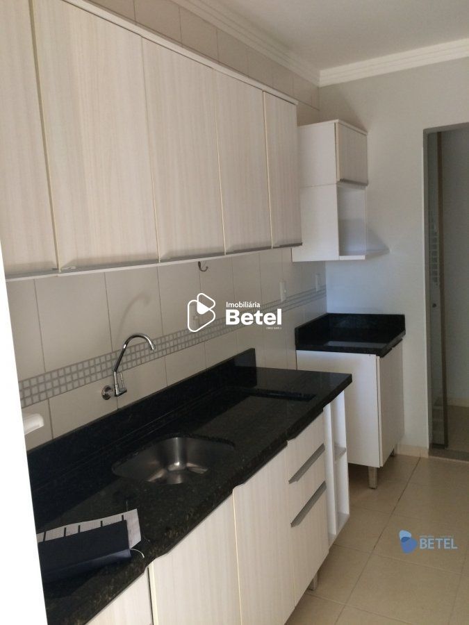 Apartamento à venda com 2 quartos, 68m² - Foto 7