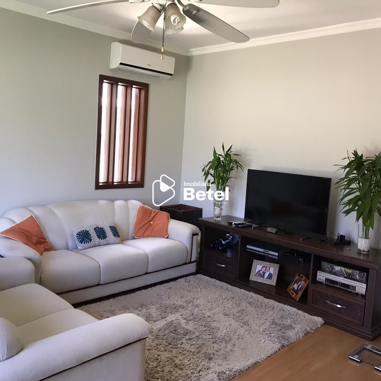 Casa à venda com 3 quartos, 360m² - Foto 8