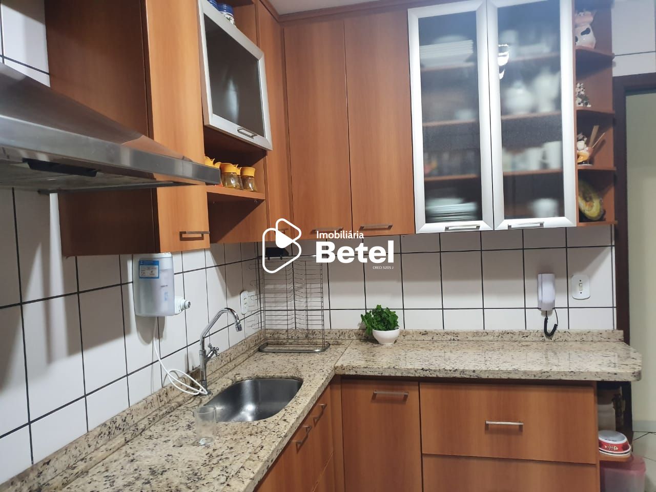 Apartamento à venda com 3 quartos, 98m² - Foto 6