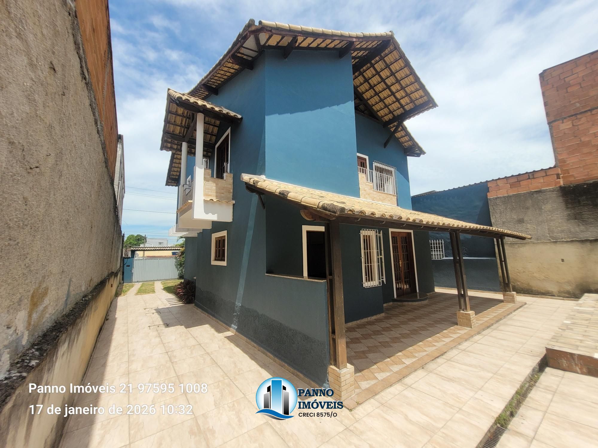 Casa com 3 Dormitórios à venda, 230 m² por R$ 790.000,00 Casa com 3 Dormitórios à venda, 230 m² por R$ 790.000,00