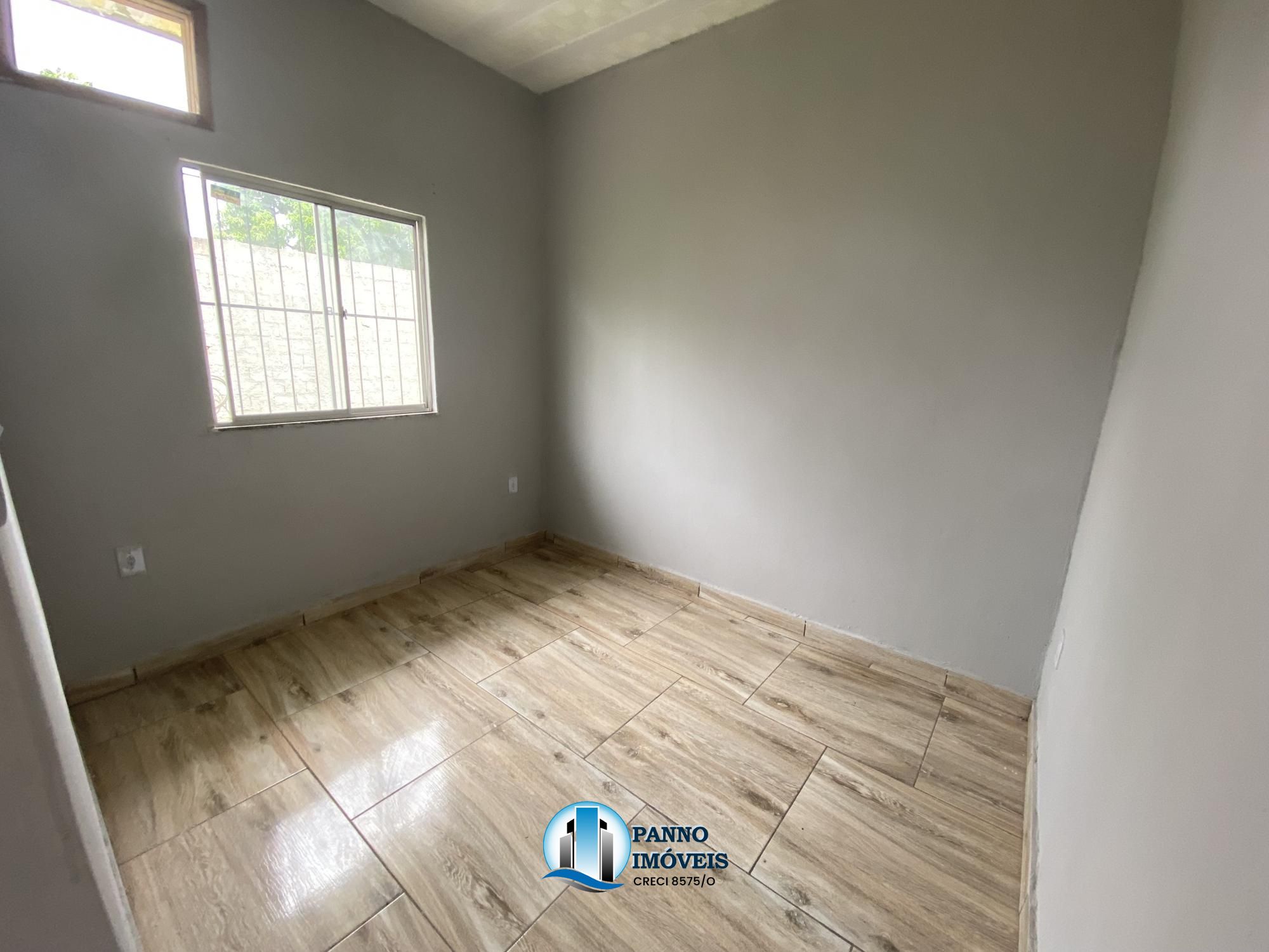 Casa com 2 Dormitórios para alugar, 65 m² por R$ 650,00 Casa com 2 Dormitórios para alugar, 65 m² por R$ 650,00