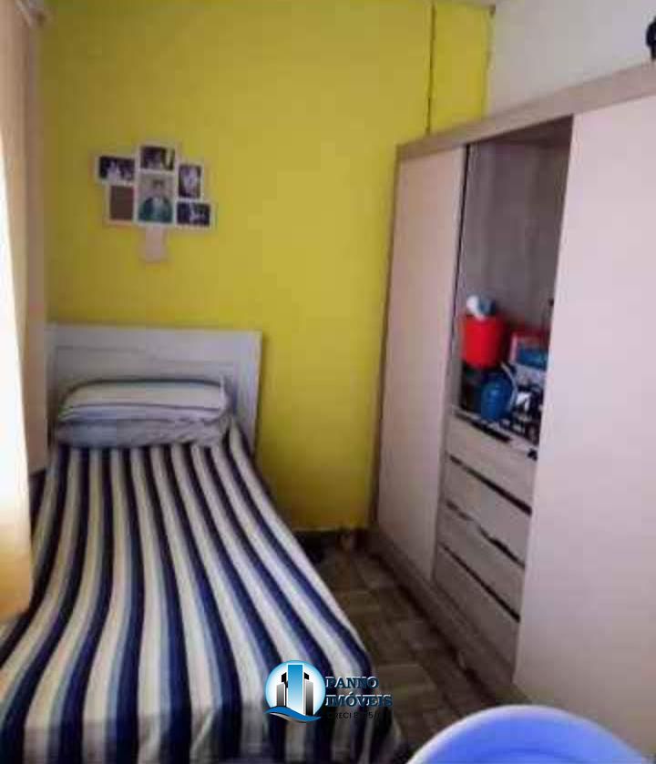 Casa à venda com 4 quartos, 100m² - Foto 13