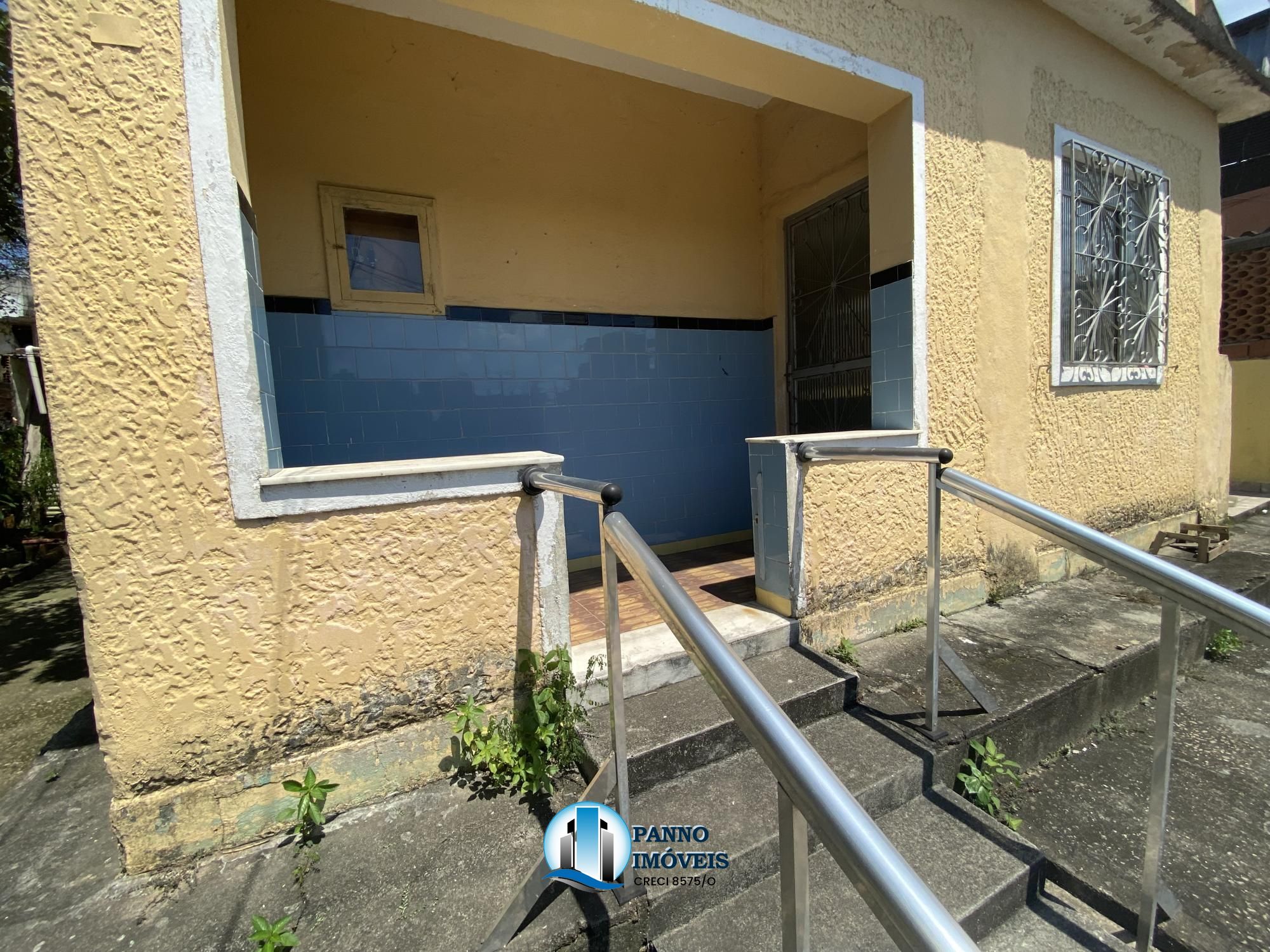 Casa com 2 Dormitórios para alugar, 90 m² por R$ 750,00 Casa com 2 Dormitórios para alugar, 90 m² por R$ 750,00