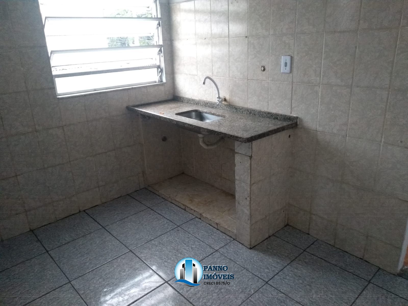 Casa Comercial à venda com 2 quartos, 73m² - Foto 10