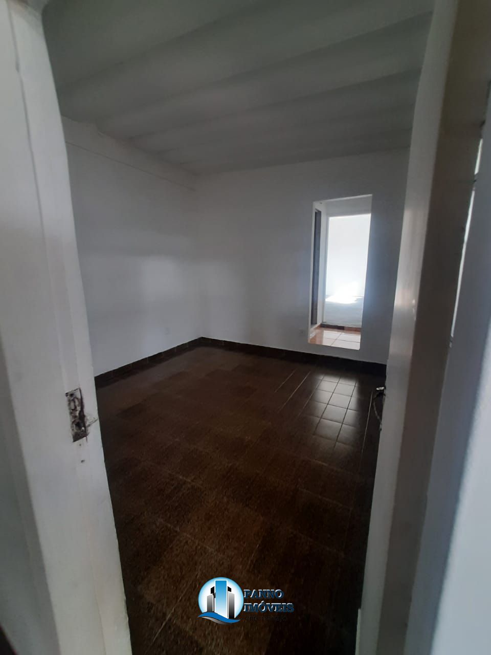 Casa para alugar com 5 quartos, 450m² - Foto 19