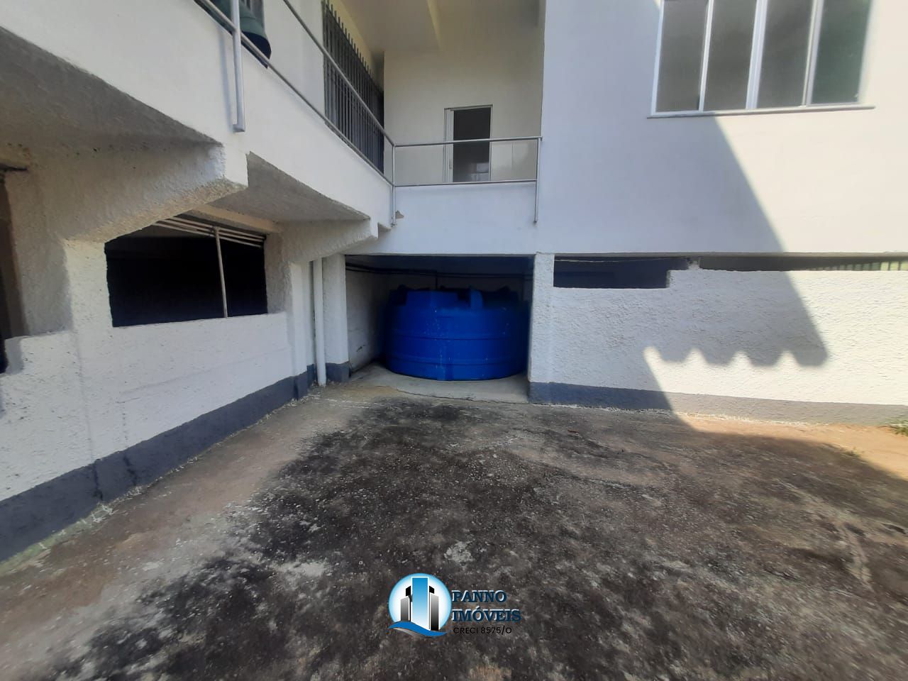 Casa para alugar com 5 quartos, 450m² - Foto 8