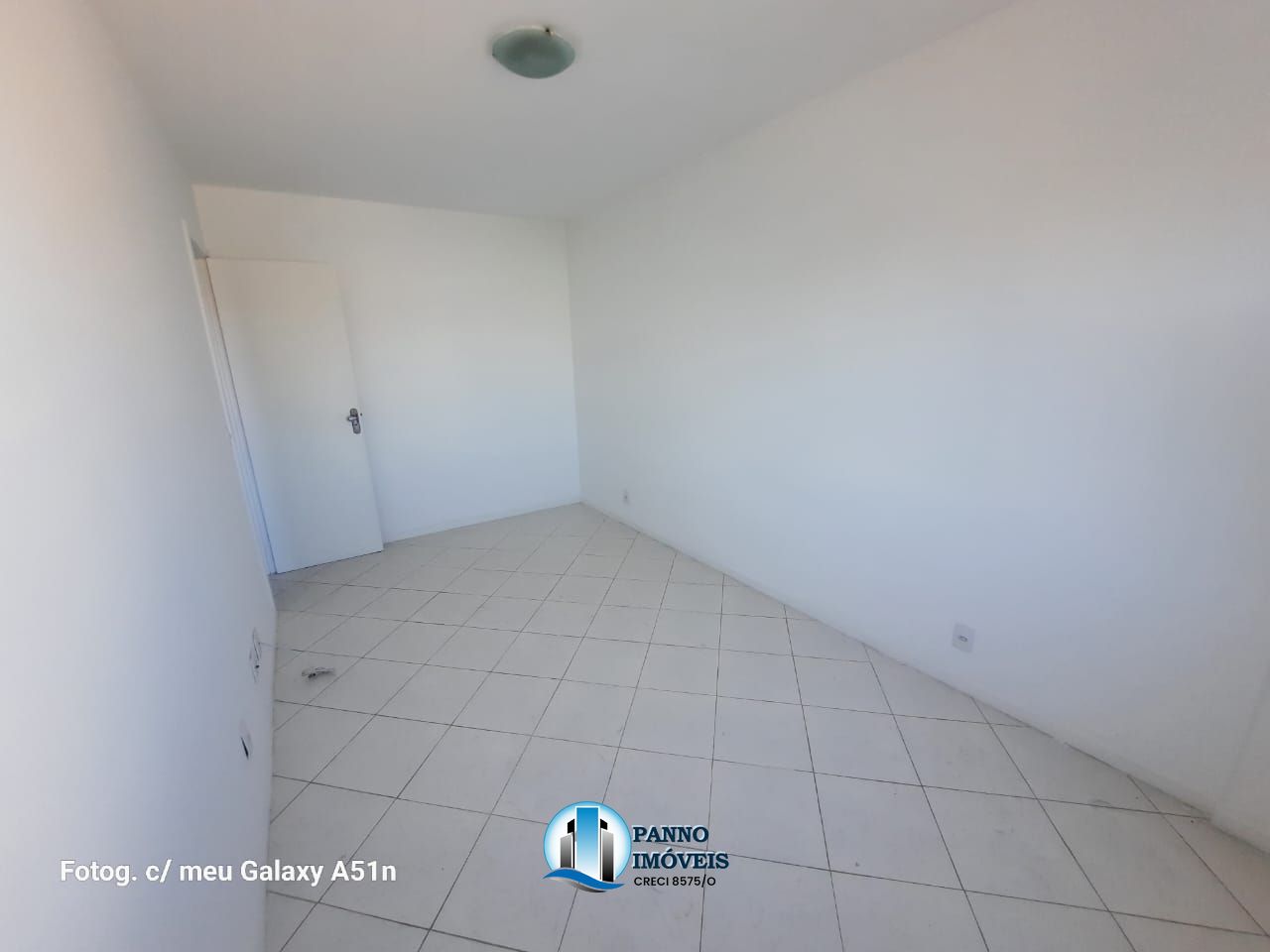 Apartamento à venda com 1 quarto, 60m² - Foto 12