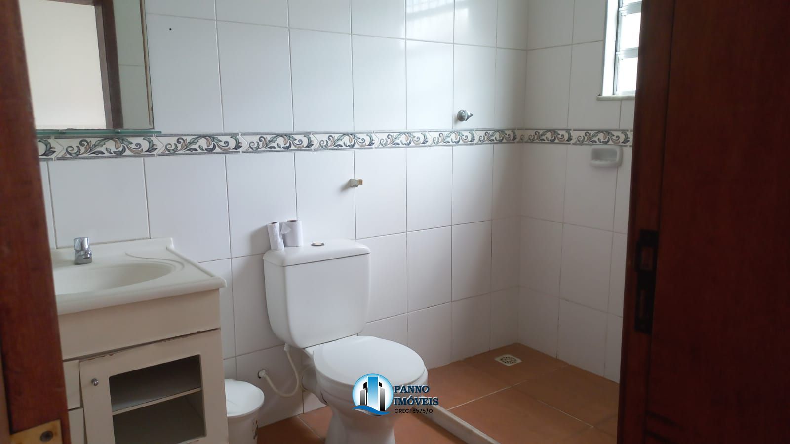 Casa para alugar com 4 quartos, 220m² - Foto 9