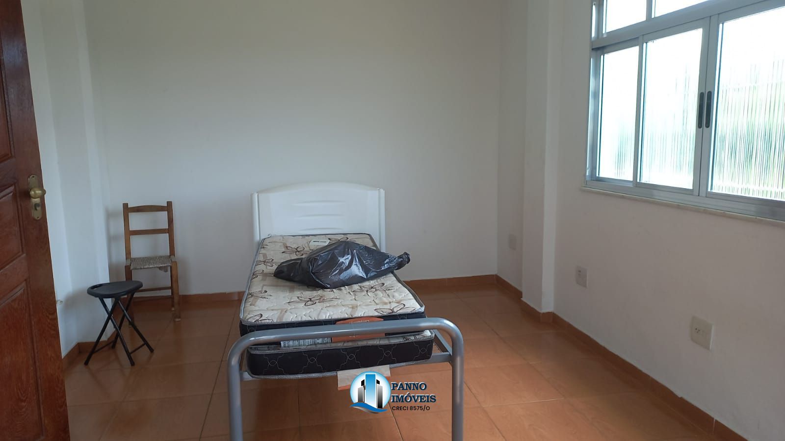 Casa para alugar com 4 quartos, 220m² - Foto 6