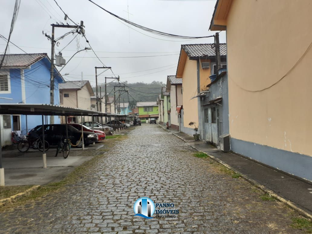 Casa em condomínio com 2 Dormitórios para alugar, 65 m² por R$ 700,00 Casa em condomínio com 2 Dormitórios para alugar, 65 m² por R$ 700,00