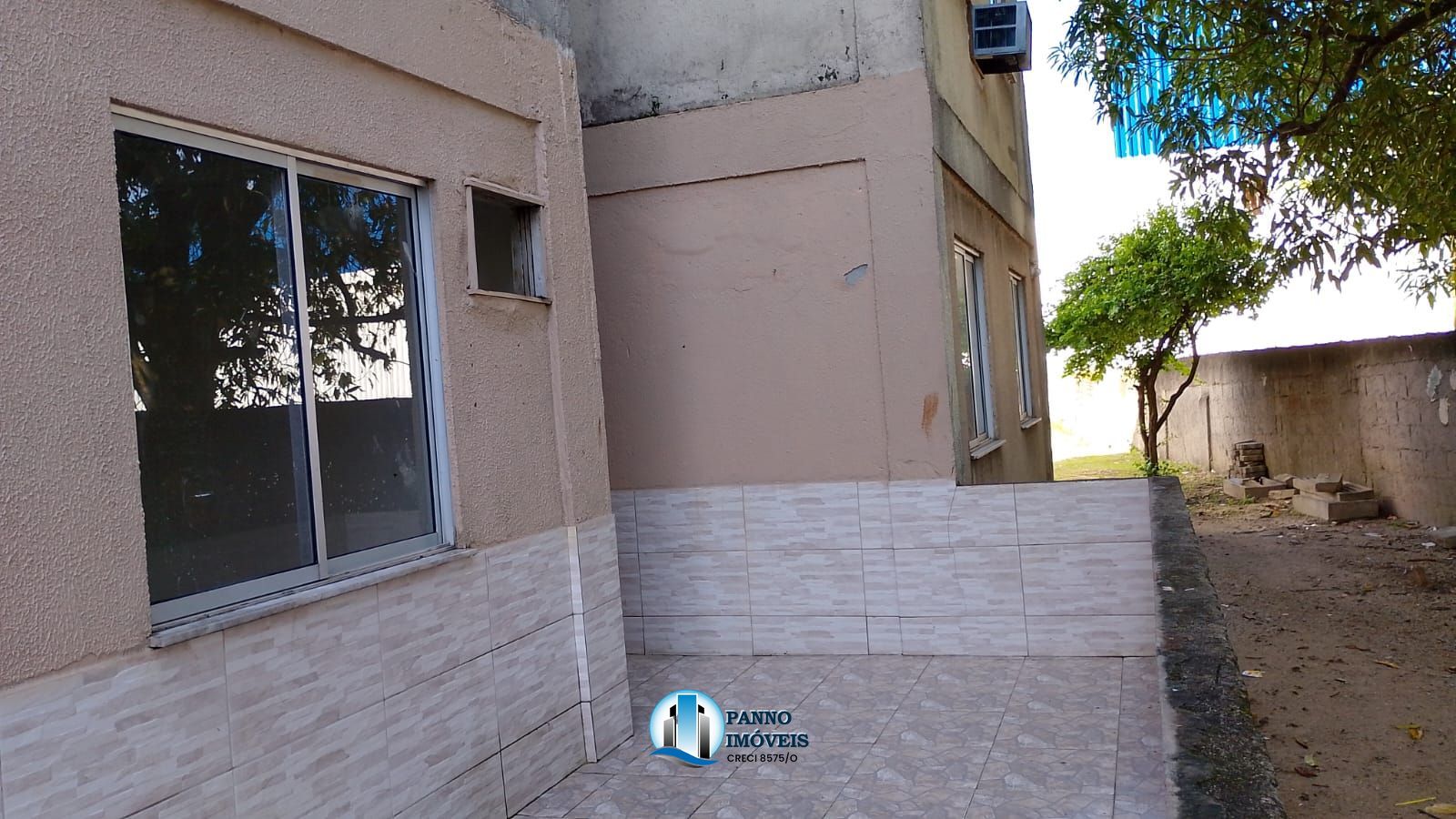 Apartamento com 2 Dormitórios à venda, 55 m² por R$ 155.000,00 Apartamento com 2 Dormitórios à venda, 55 m² por R$ 155.000,00