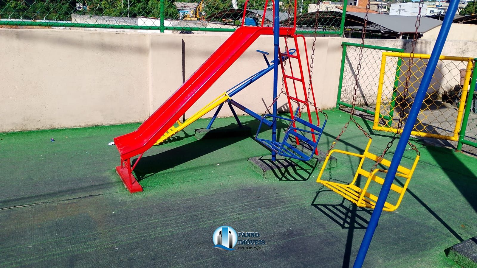 Apartamento com 2 Dormitórios à venda, 55 m² por R$ 155.000,00 Apartamento com 2 Dormitórios à venda, 55 m² por R$ 155.000,00