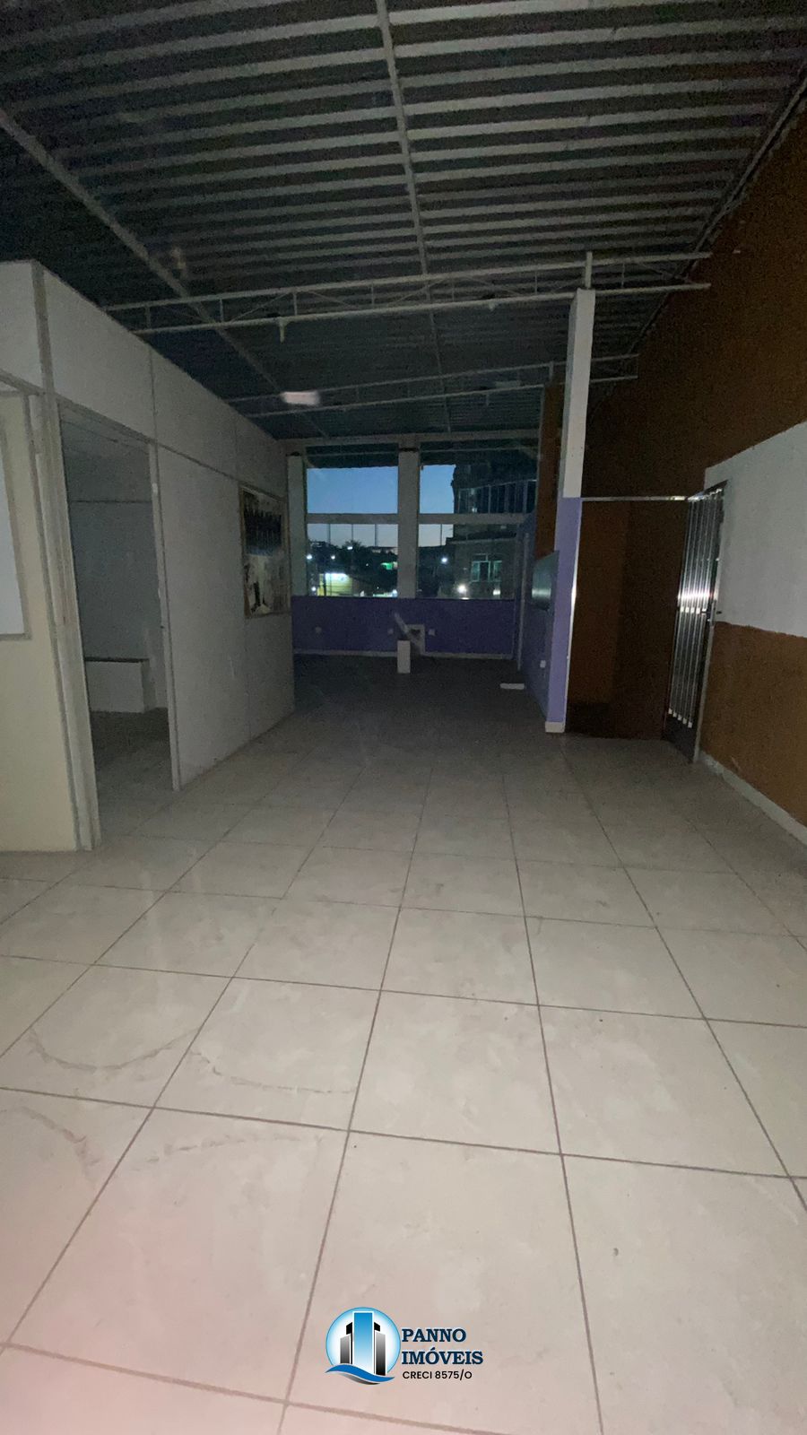 Conjunto Comercial-Sala para alugar com 3 quartos, 60m² - Foto 1