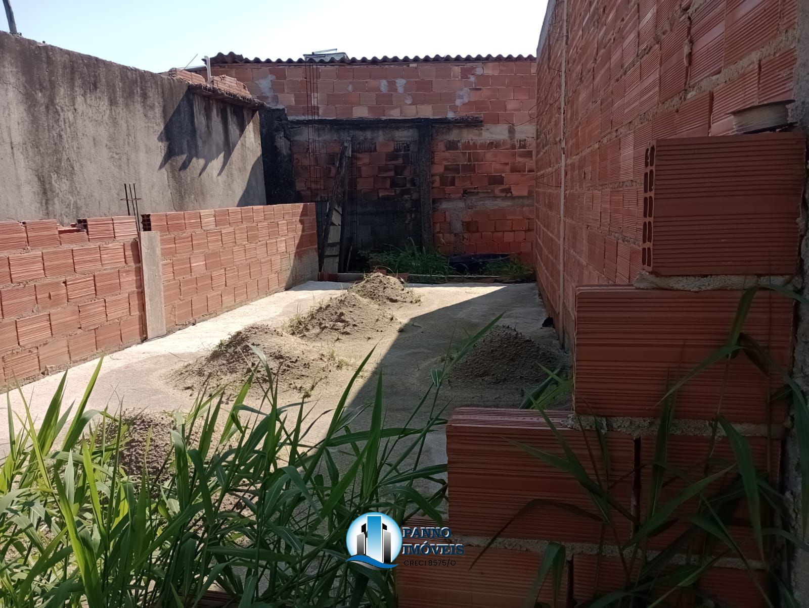 Terreno/Lote  venda  no Chcaras Rio-petrpolis - Duque de Caxias, RJ. Imveis